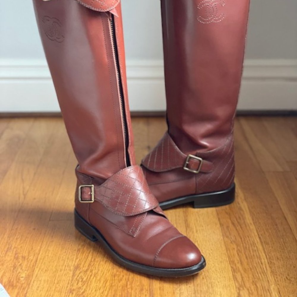 Authentic CHANEL Brown Leather Riding Boots - size 39 Euro /8-8.5 US